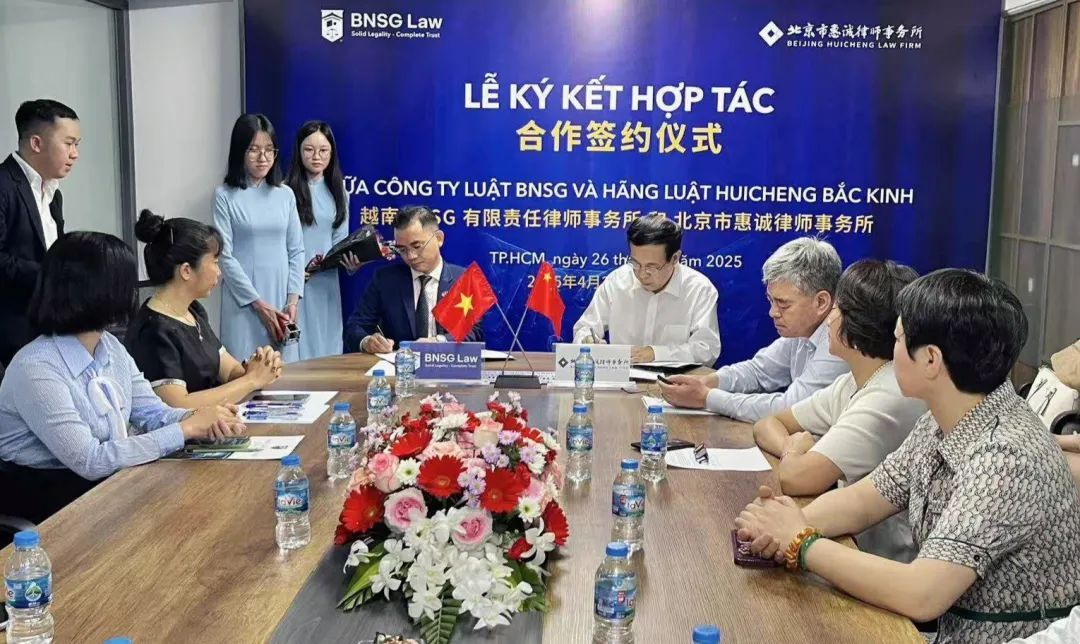 02451c756de6858e4c5f456aa40ef950