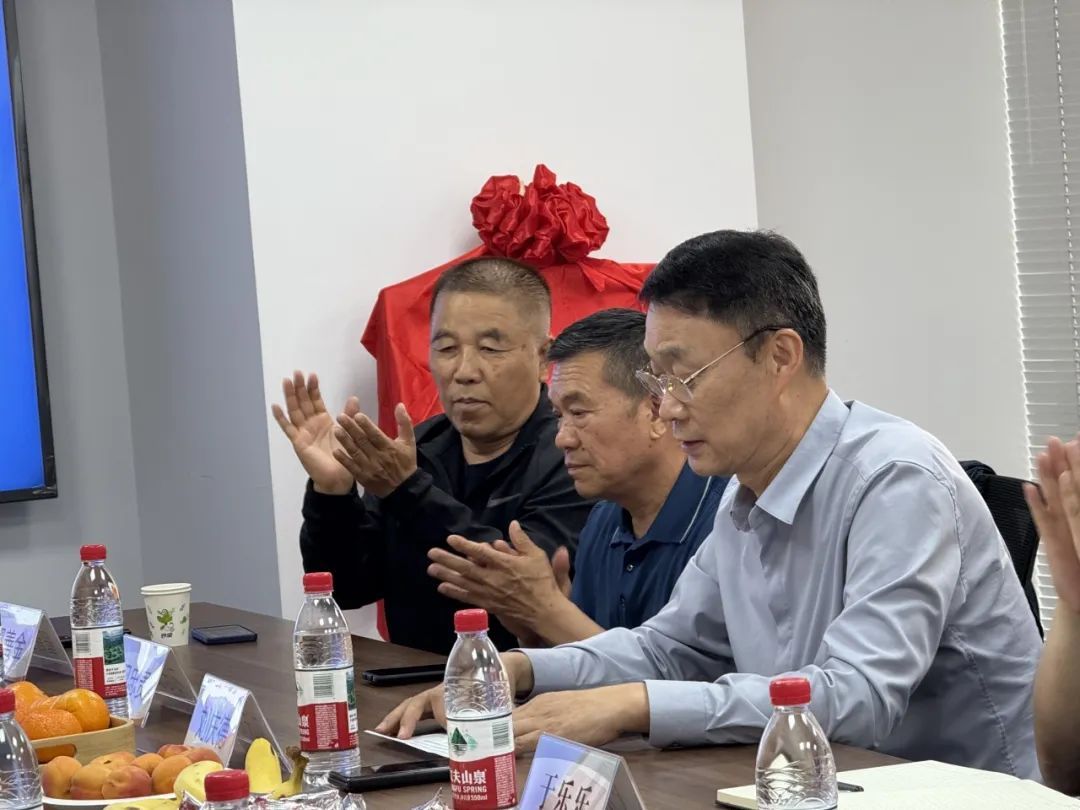 57f1127459eef0bc2b8e779c1e7a9d4d